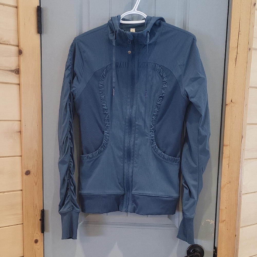 Women’s Lululemon Lightweight Hooded Jacket - Blue